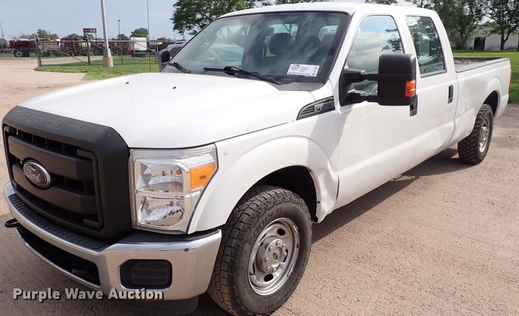 image for item DL7561 2016 Ford F250 Super Duty  Crew Cab pickup truck