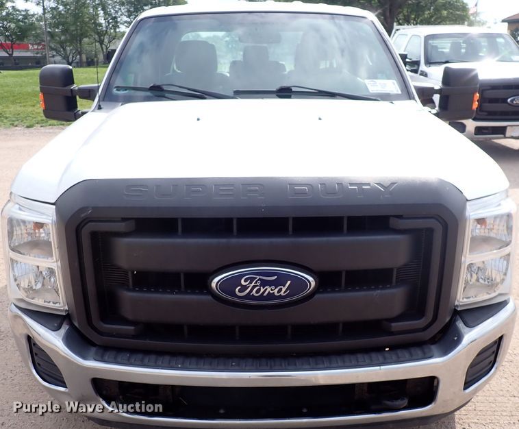 image for item DL7561 2016 Ford F250 Super Duty  Crew Cab pickup truck