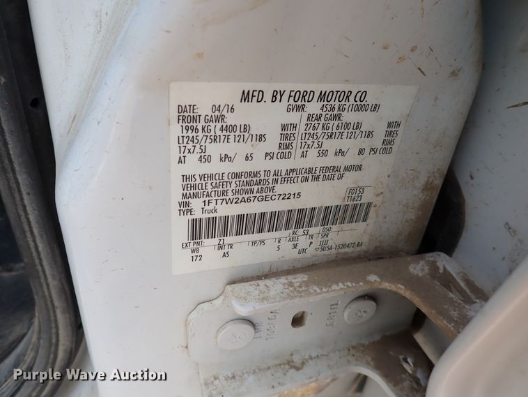 image for item DL7561 2016 Ford F250 Super Duty  Crew Cab pickup truck