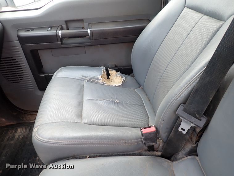 image for item DL7561 2016 Ford F250 Super Duty  Crew Cab pickup truck