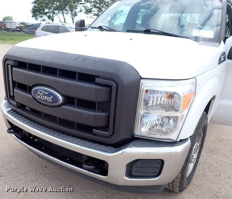 image for item DL7561 2016 Ford F250 Super Duty  Crew Cab pickup truck