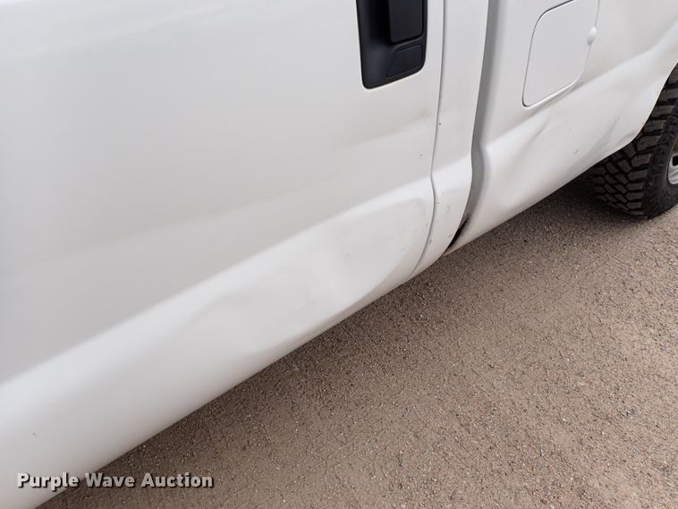 image for item DL7561 2016 Ford F250 Super Duty  Crew Cab pickup truck