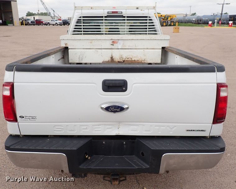 image for item DL7562 2016 Ford F250 Super Duty  Crew Cab pickup truck