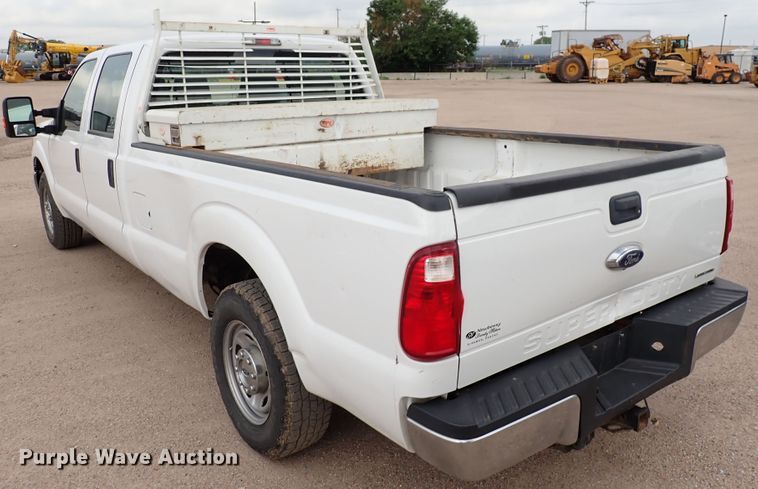 image for item DL7562 2016 Ford F250 Super Duty  Crew Cab pickup truck