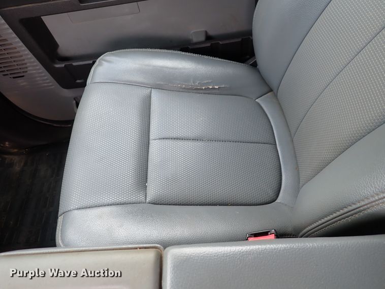 image for item DL7562 2016 Ford F250 Super Duty  Crew Cab pickup truck