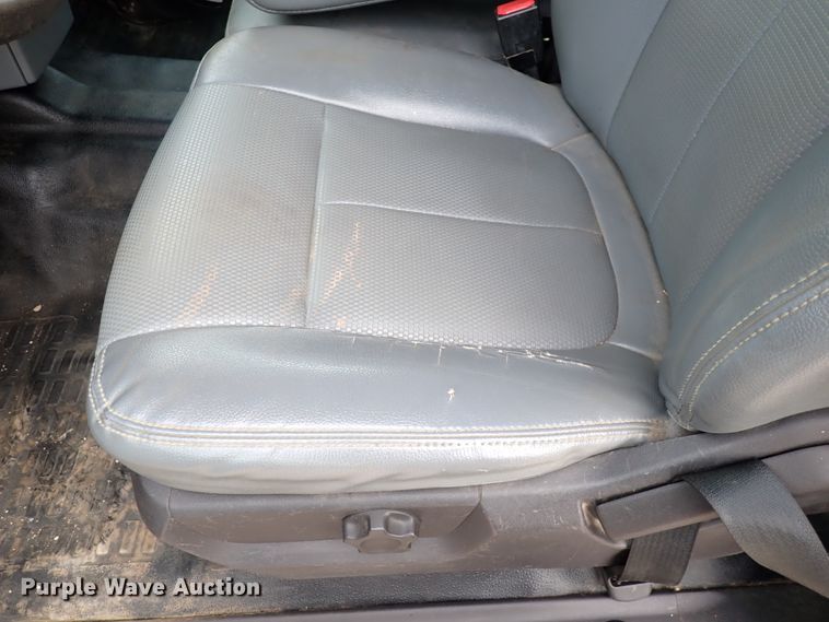 image for item DL7562 2016 Ford F250 Super Duty  Crew Cab pickup truck