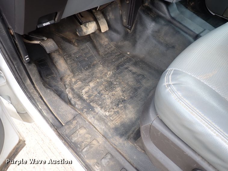 image for item DL7562 2016 Ford F250 Super Duty  Crew Cab pickup truck