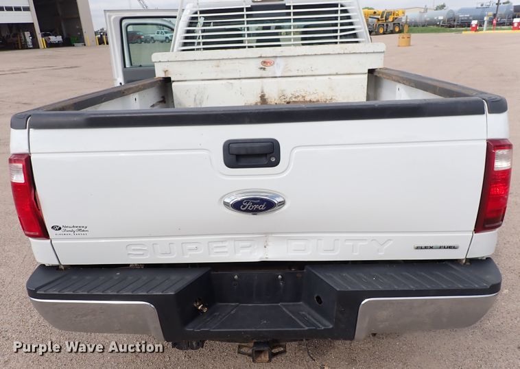 image for item DL7562 2016 Ford F250 Super Duty  Crew Cab pickup truck