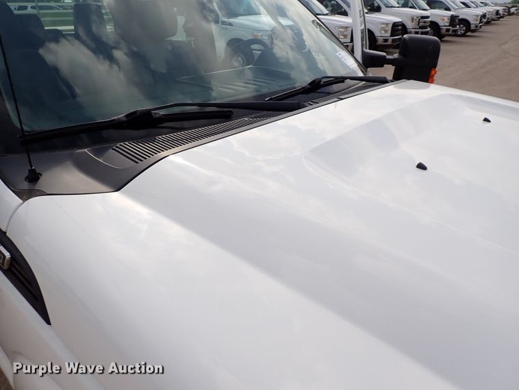 image for item DL7562 2016 Ford F250 Super Duty  Crew Cab pickup truck