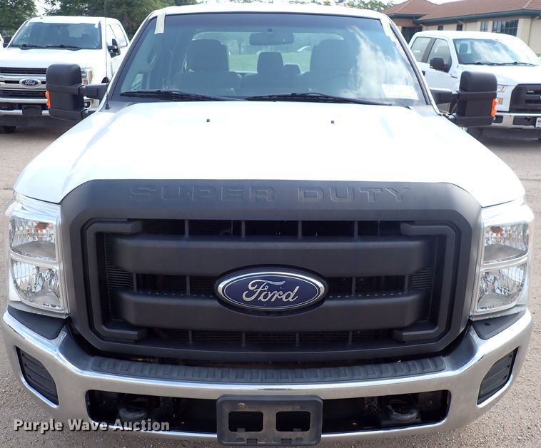 image for item DL7563 2016 Ford F250 Super Duty  Crew Cab pickup truck