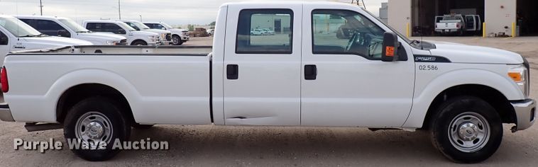 image for item DL7563 2016 Ford F250 Super Duty  Crew Cab pickup truck