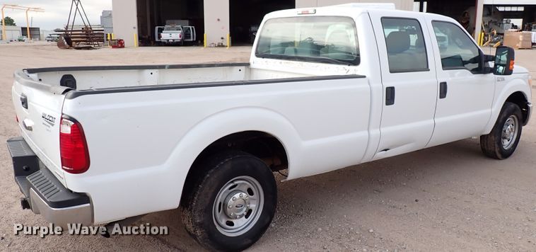 image for item DL7563 2016 Ford F250 Super Duty  Crew Cab pickup truck