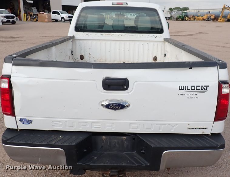 image for item DL7563 2016 Ford F250 Super Duty  Crew Cab pickup truck