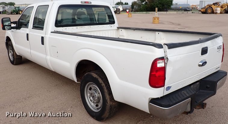 image for item DL7563 2016 Ford F250 Super Duty  Crew Cab pickup truck