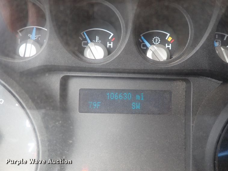 image for item DL7563 2016 Ford F250 Super Duty  Crew Cab pickup truck