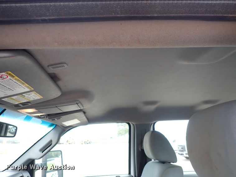 image for item DL7563 2016 Ford F250 Super Duty  Crew Cab pickup truck