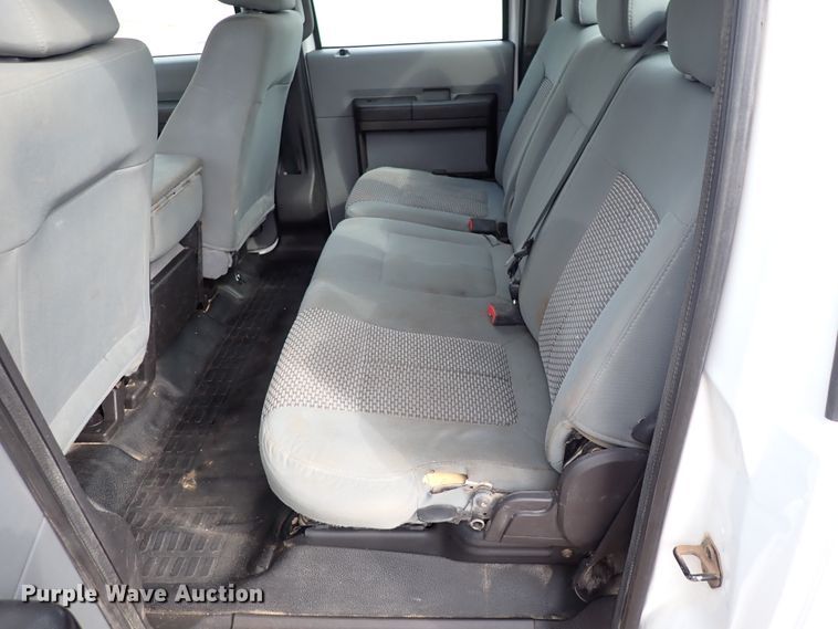 image for item DL7563 2016 Ford F250 Super Duty  Crew Cab pickup truck