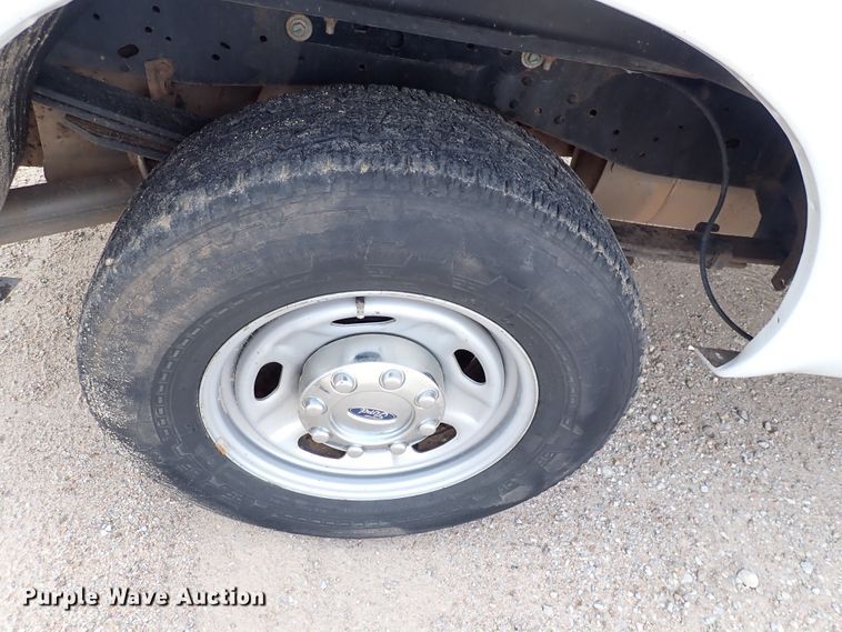 image for item DL7563 2016 Ford F250 Super Duty  Crew Cab pickup truck