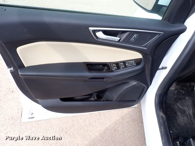 image for item DL7564 2017 Ford Edge  SUV