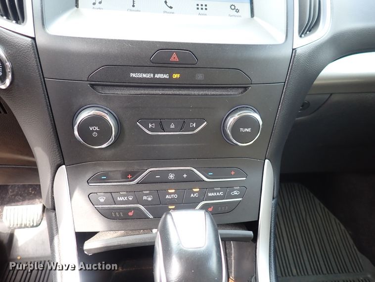 image for item DL7564 2017 Ford Edge  SUV