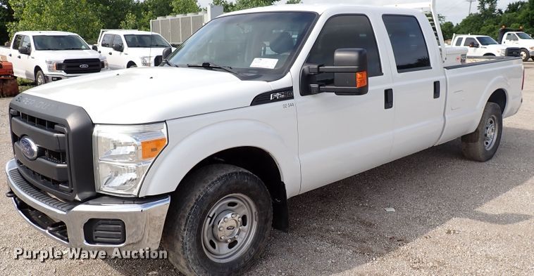 image for item DL7572 2015 Ford F250 Super Duty  Crew Cab pickup truck