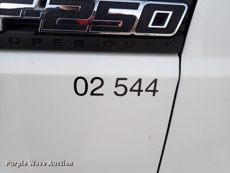 image for item DL7572 2015 Ford F250 Super Duty  Crew Cab pickup truck