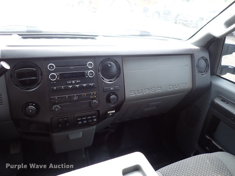 image for item DL7572 2015 Ford F250 Super Duty  Crew Cab pickup truck