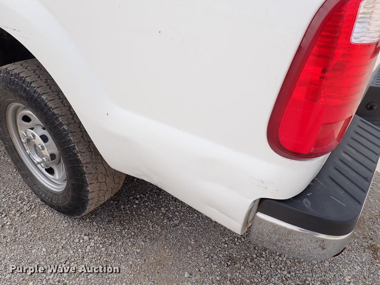 image for item DL7572 2015 Ford F250 Super Duty  Crew Cab pickup truck