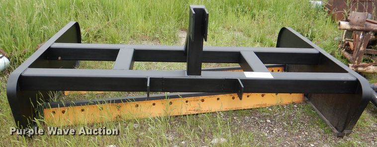 image for item DL8836 Tractor attachments