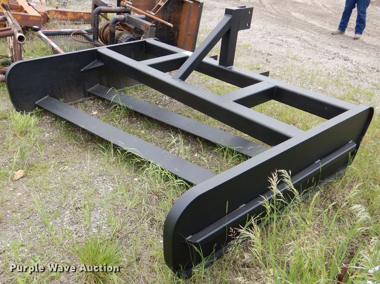 image for item DL8836 Tractor attachments