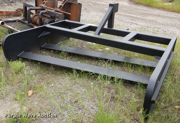 image for item DL8836 Tractor attachments