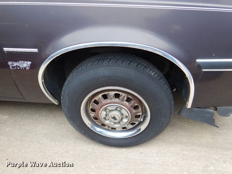 image for item DL8882 1987 Buick Skyhawk