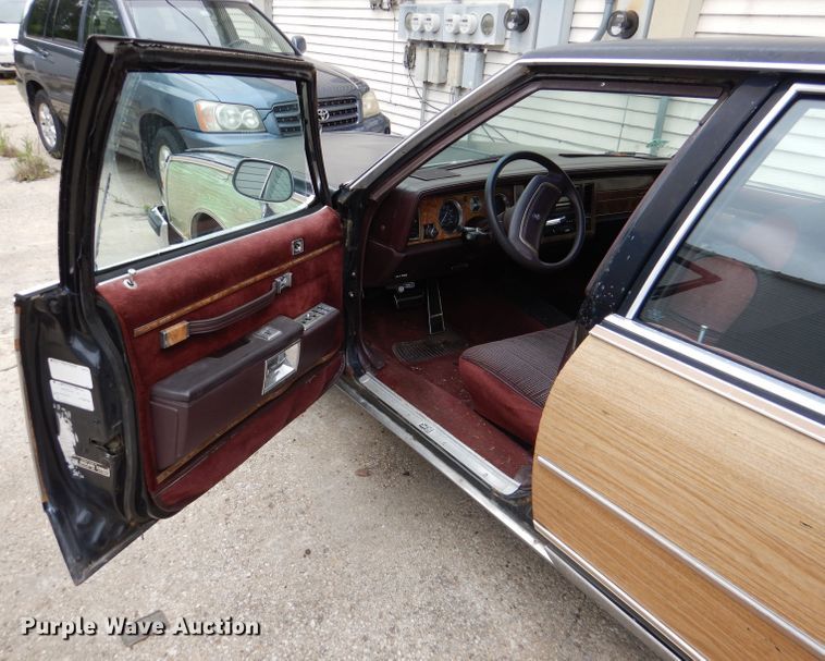 image for item DL8883 1989 Buick LeSabre Wagon