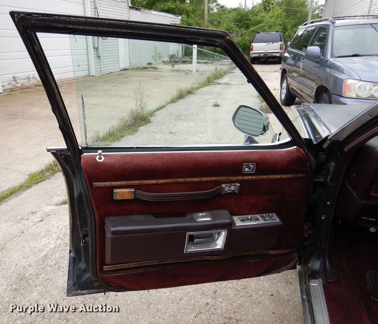 image for item DL8883 1989 Buick LeSabre Wagon