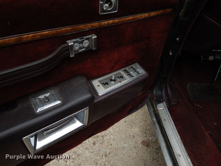 image for item DL8883 1989 Buick LeSabre Wagon