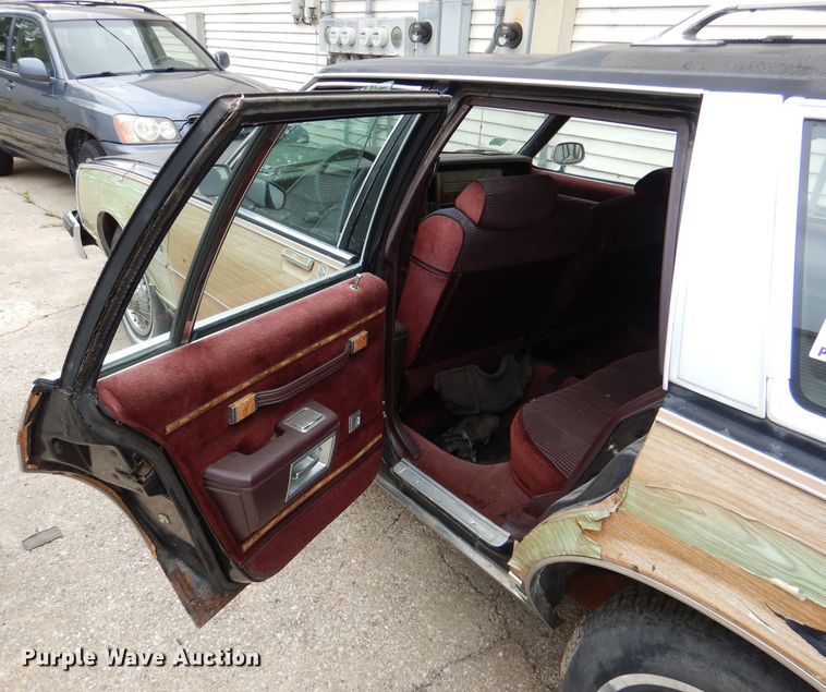 image for item DL8883 1989 Buick LeSabre Wagon