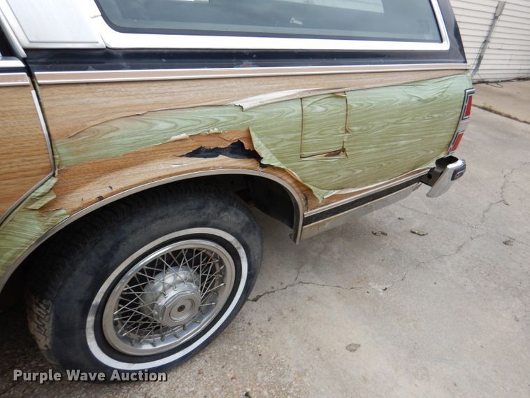image for item DL8883 1989 Buick LeSabre Wagon