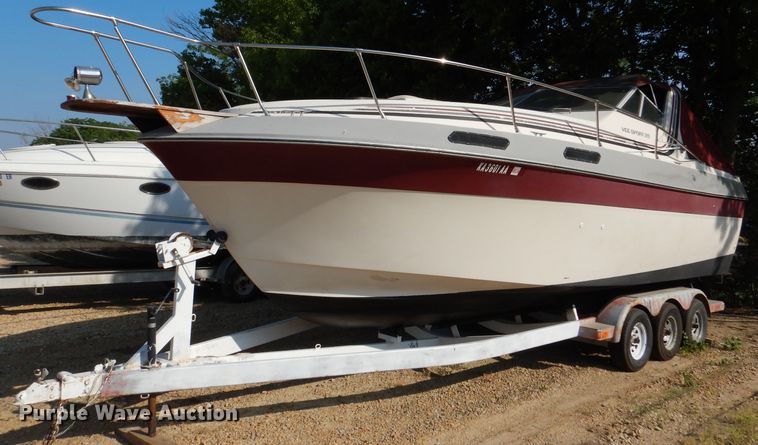 image for item DM0021 1984 Cruiser Ultra 26  boat