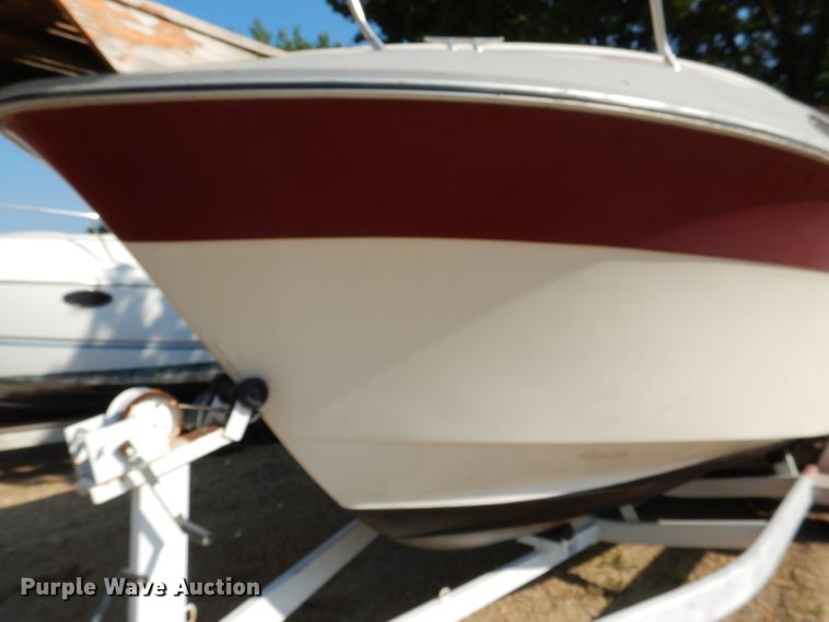 image for item DM0021 1984 Cruiser Ultra 26  boat