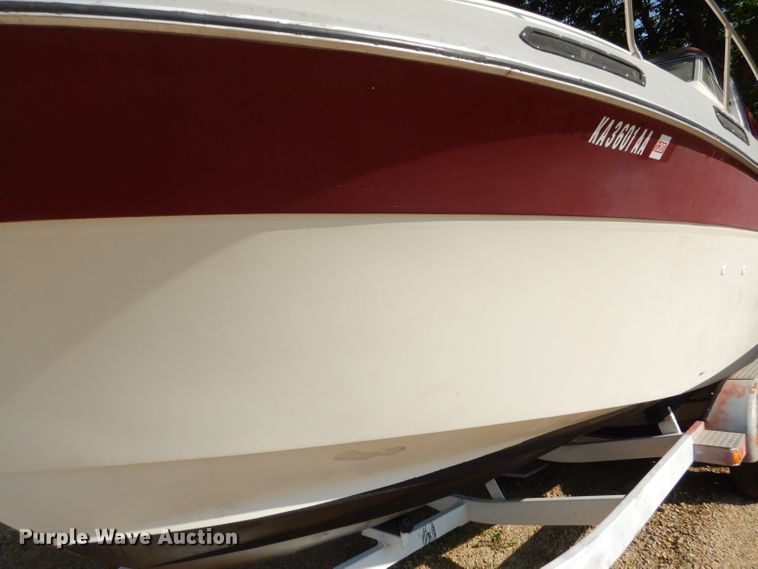 image for item DM0021 1984 Cruiser Ultra 26  boat