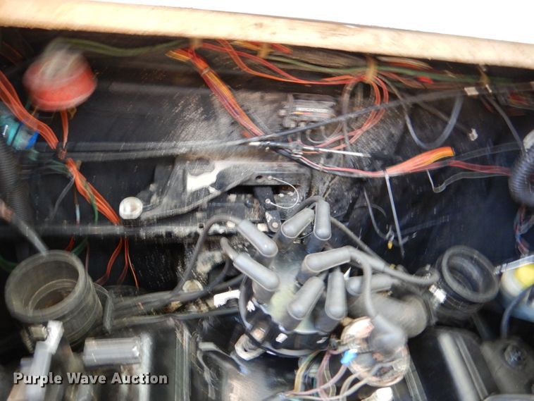 image for item DM0021 1984 Cruiser Ultra 26  boat