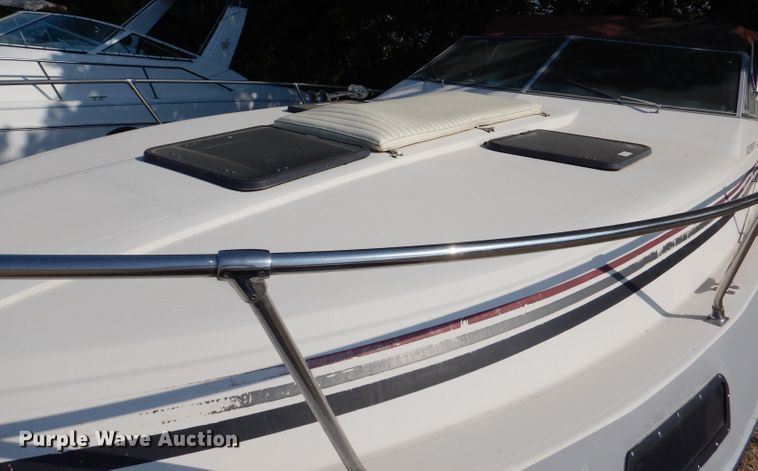 image for item DM0021 1984 Cruiser Ultra 26  boat