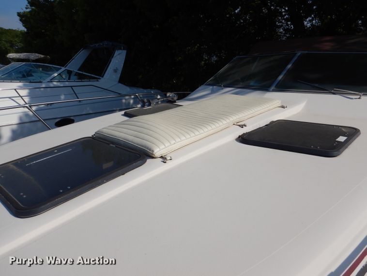 image for item DM0021 1984 Cruiser Ultra 26  boat