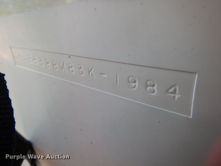 image for item DM0021 1984 Cruiser Ultra 26  boat