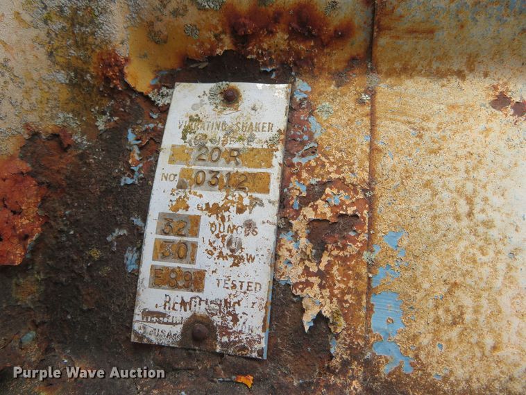 image for item DN5896 Bron V75 vibratory cable plow