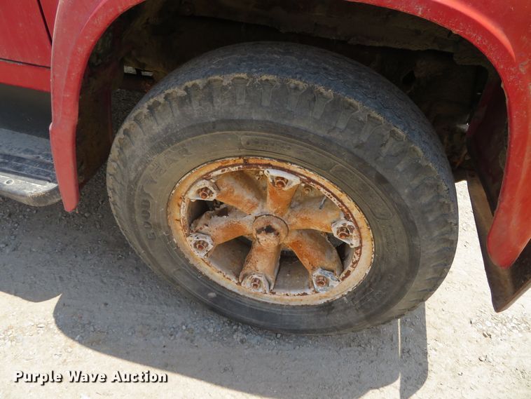 image for item DN5897 1965 International 1800  grain truck