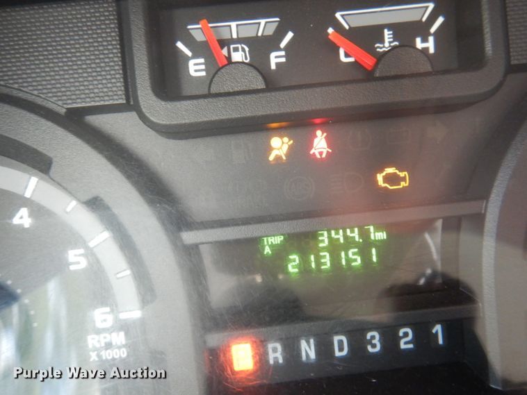 image for item DY9686 2011 Ford E450 Super Duty  box truck