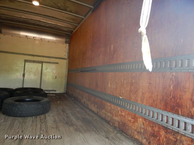 image for item DY9686 2011 Ford E450 Super Duty  box truck