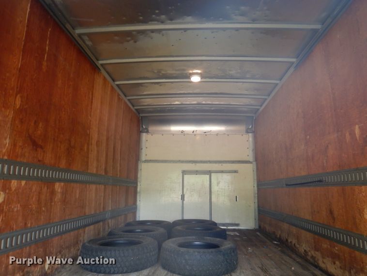 image for item DY9686 2011 Ford E450 Super Duty  box truck