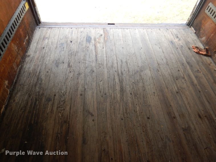 image for item DY9686 2011 Ford E450 Super Duty  box truck